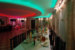 Hôtel Varsovie chambres hébergement conférences restaurant détente Pologne