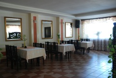 Hôtel Varsovie chambres hébergement conférences restaurant détente Pologne